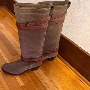 Women’s Frye suede riding boots size 7